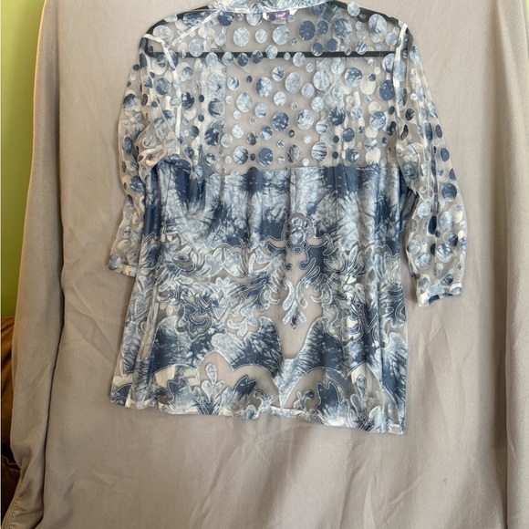 Woman Tanjay Blue and White Sheer Cardigan Small - Picture 4 of 4